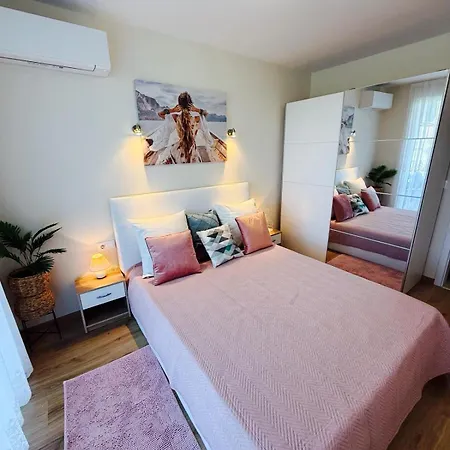 Apartmán Апартаменти Sozopol Residence Sozopol