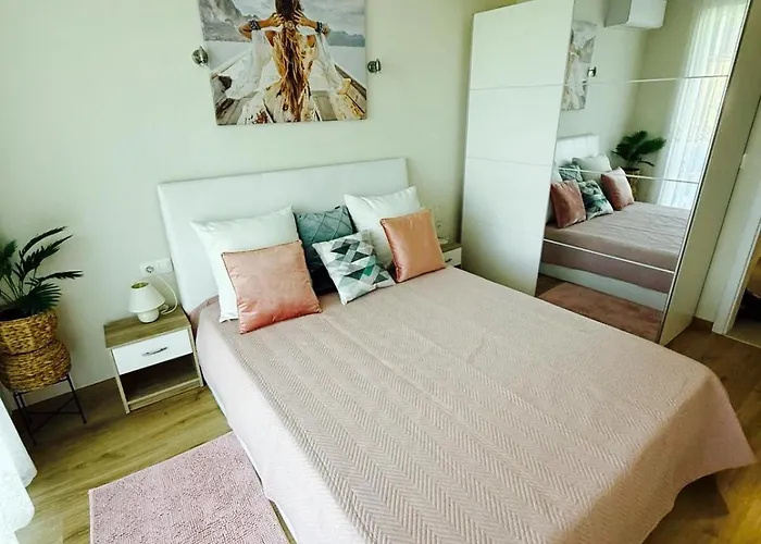 Апартаменти Sozopol Residence Apartament Sozopol